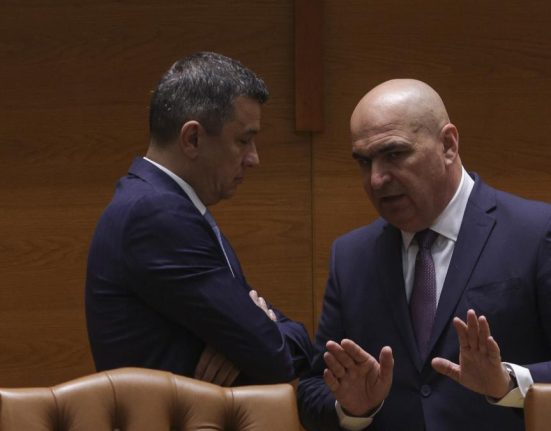 Guvernul dat in judecata pentru amanarea alegerilor din Capitala