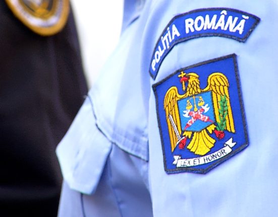Politist din Cluj retinut pentru batai si talharie