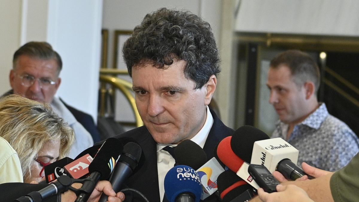 Reactia lui Nicusor Dan despre seful SIS Moldova