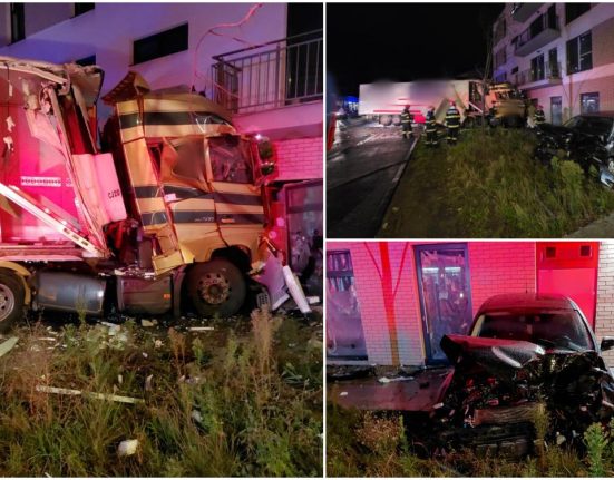 Sofer de TIR a distrus doua masini si un stalp in Cluj