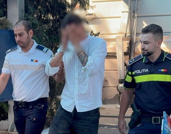 Tanar fara permis retinut dupa accidentarea unei batrane