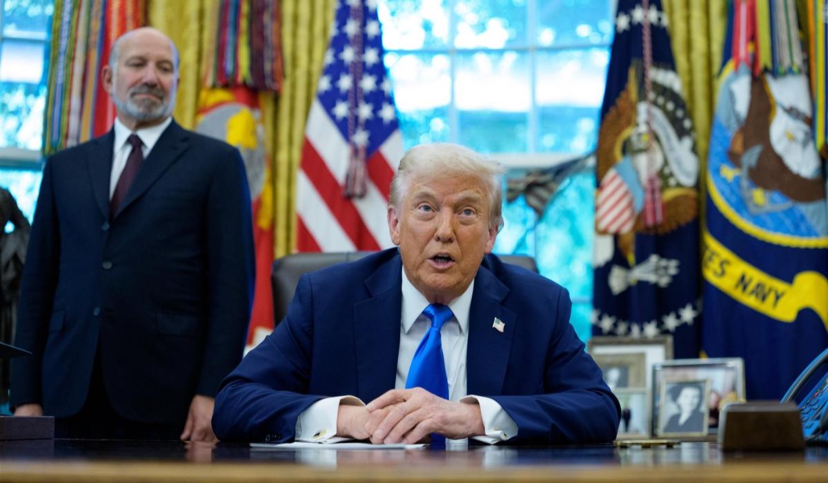 Trump impune taxa de 100000 dolari pentru viza H1B