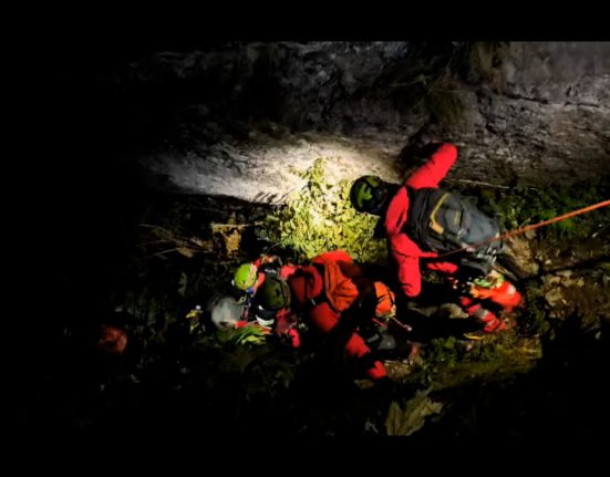 Turist francez ranit grav in Bucegi salvare 7 ore