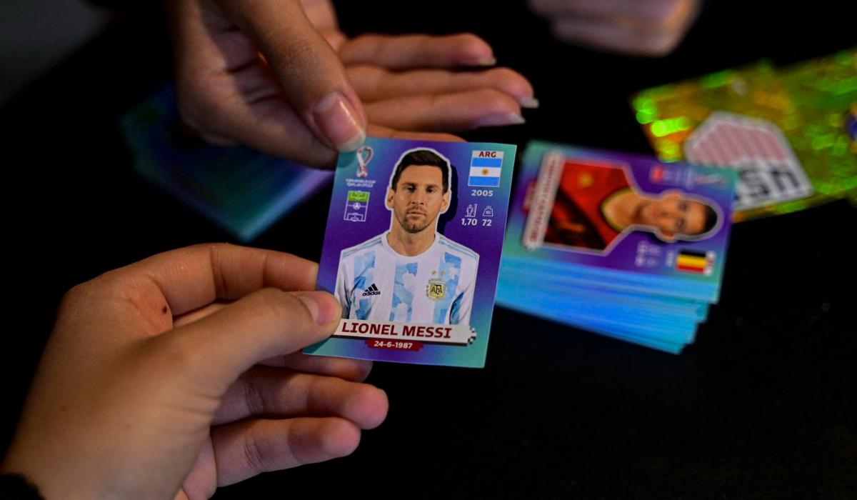 Un card Panini cu Messi vandut la licitatie record