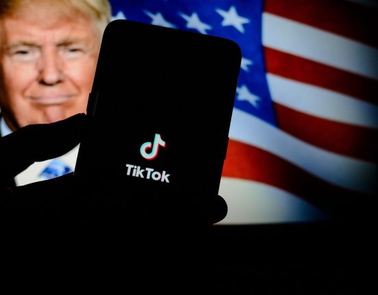 Viitorul TikTok in SUA decis la negocieri in Madrid