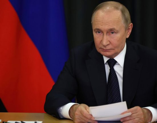 Zelenski Putin a spus lui Trump ca va cuceri Donbasul pana in 2025
