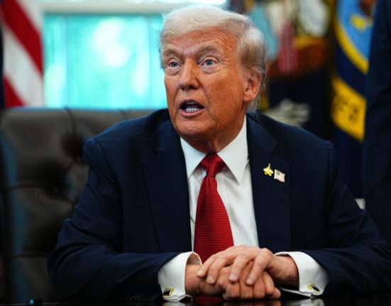 Decizia e luata Trump cere tintele Kievului